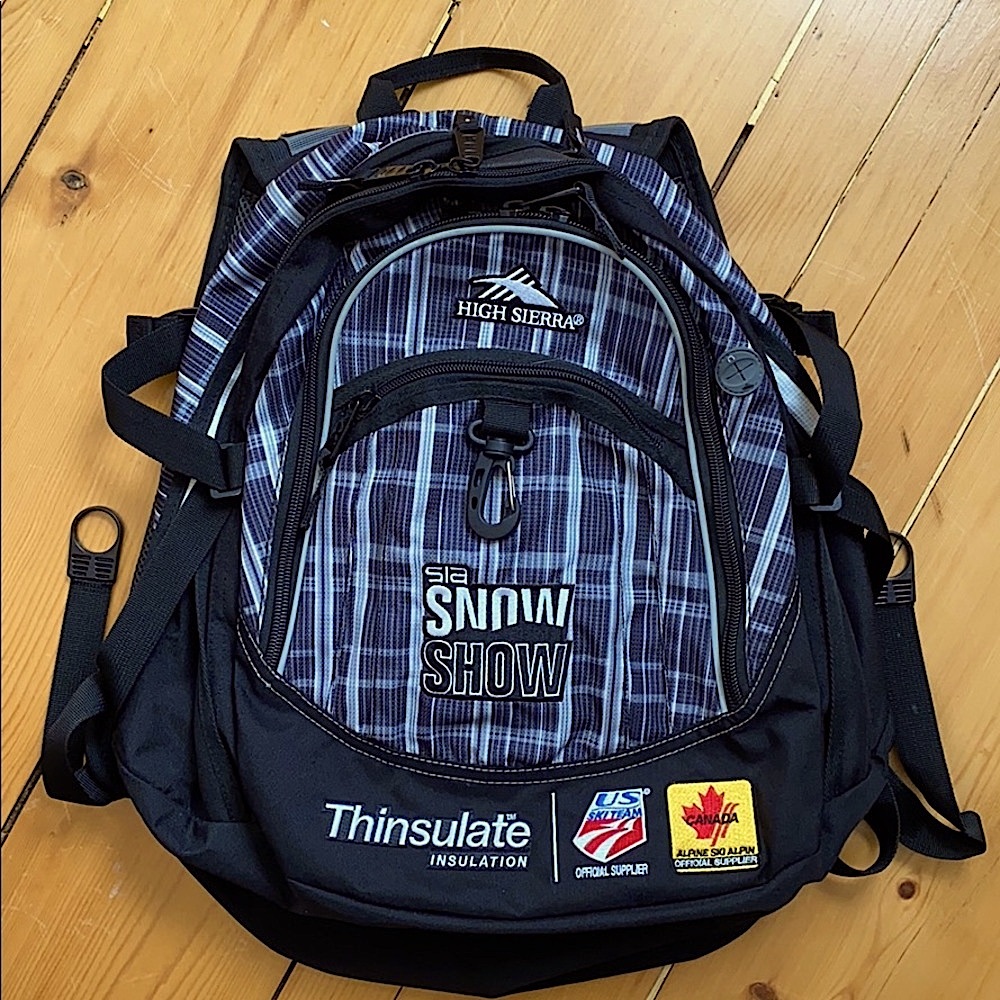 High Sierra Thinsulate backpack, 4 top zip pocket.